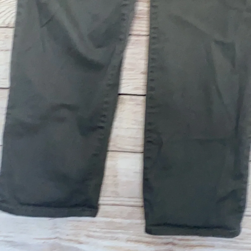 💜💜 Ladies Lee Relaxed Straight Leg Mid Rise Size 12